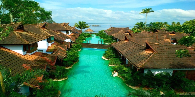 KERALA PACKAGE  4 Nights/5 Days @15500/-Per person